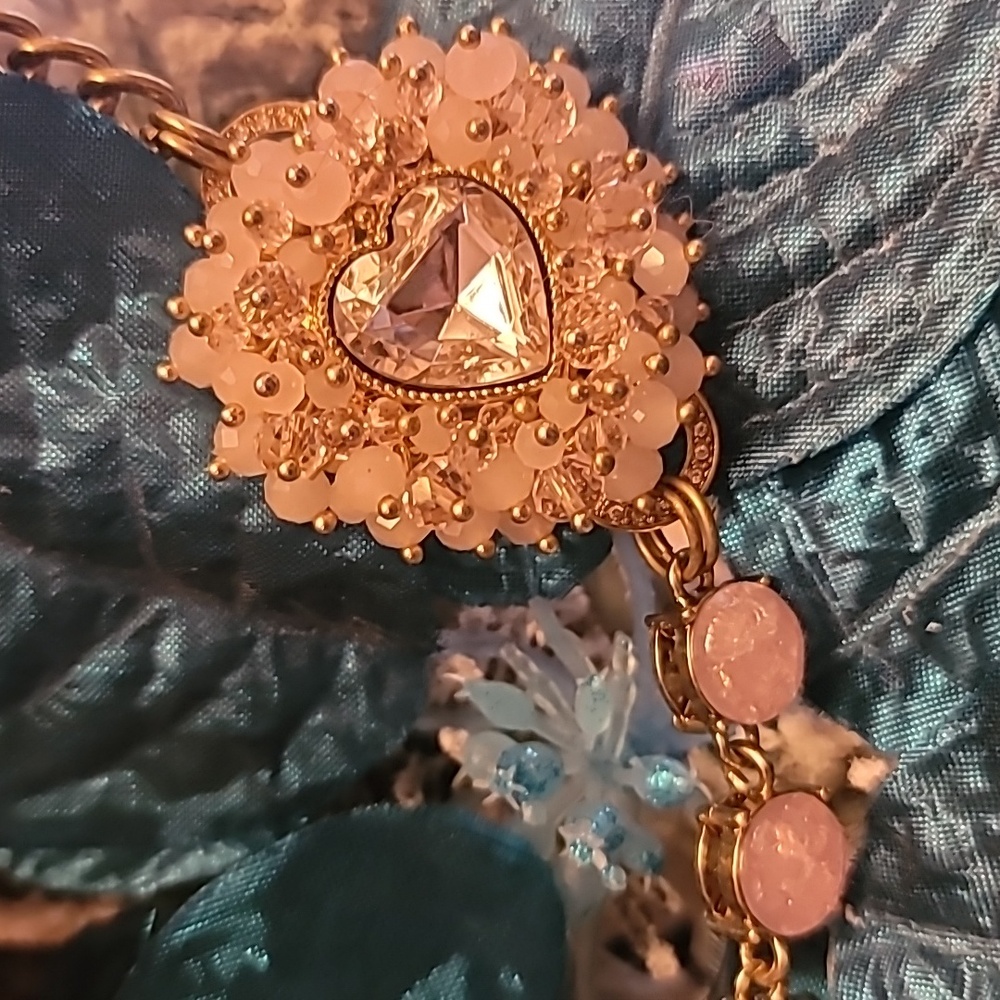Fantasy Fairy Heart necklace and earings Betsy Johnson - Picture 4 of 6